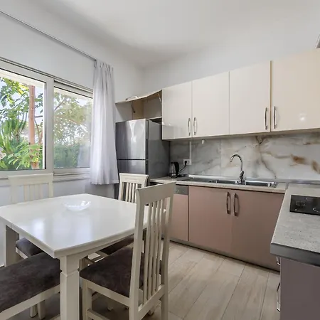 Sandy 2br With Patio By Pikhost *