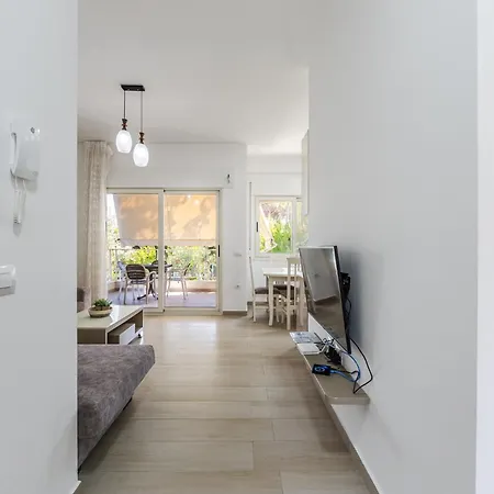 Sandy 2br With Patio By Pikhost * Plazhi San Pietro