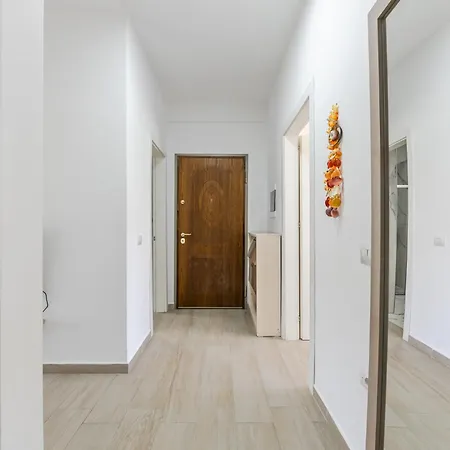 Διαμέρισμα Sandy 2br With Patio By Pikhost Plazhi San Pietro